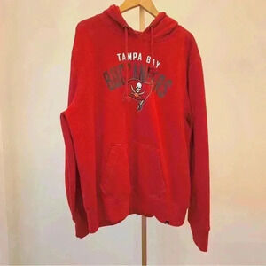 Men's 47 Brand XL Red Pullover Hoodie Tampa Bay Buccaneers NFL Graphic Print